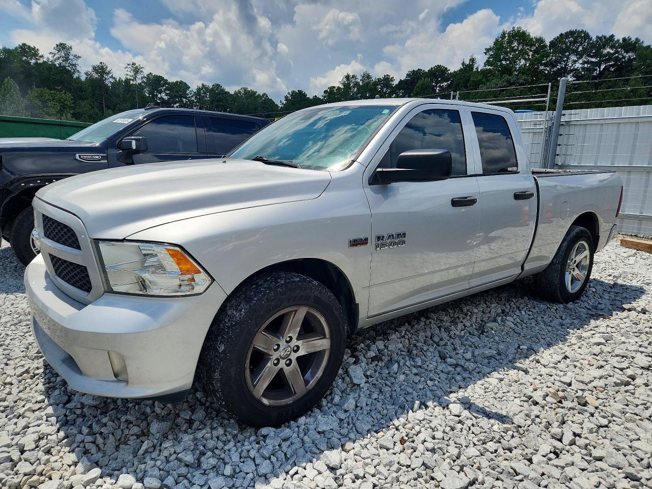 2017 RAM 1500 ST