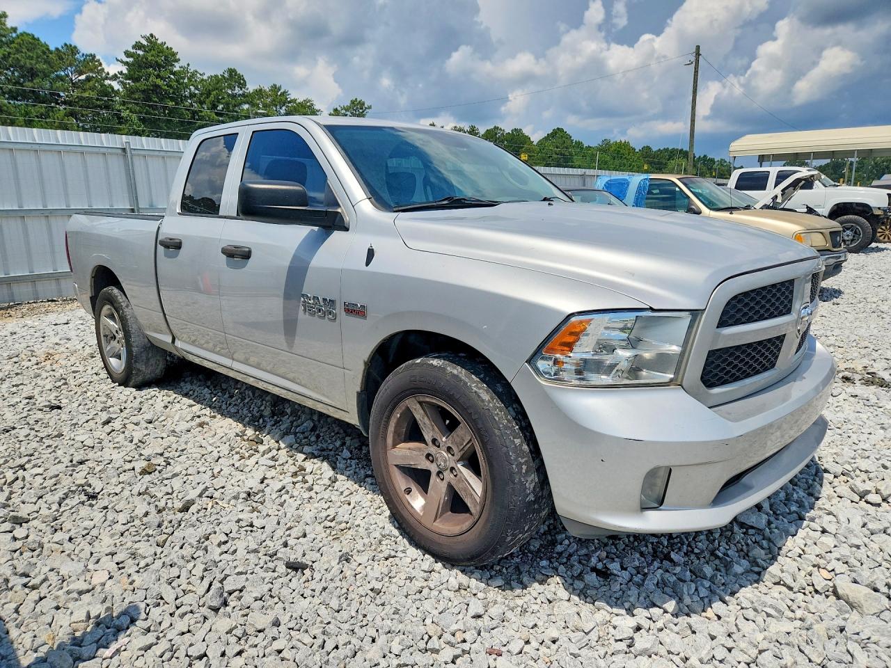 2017 RAM 1500 ST — снимка 4