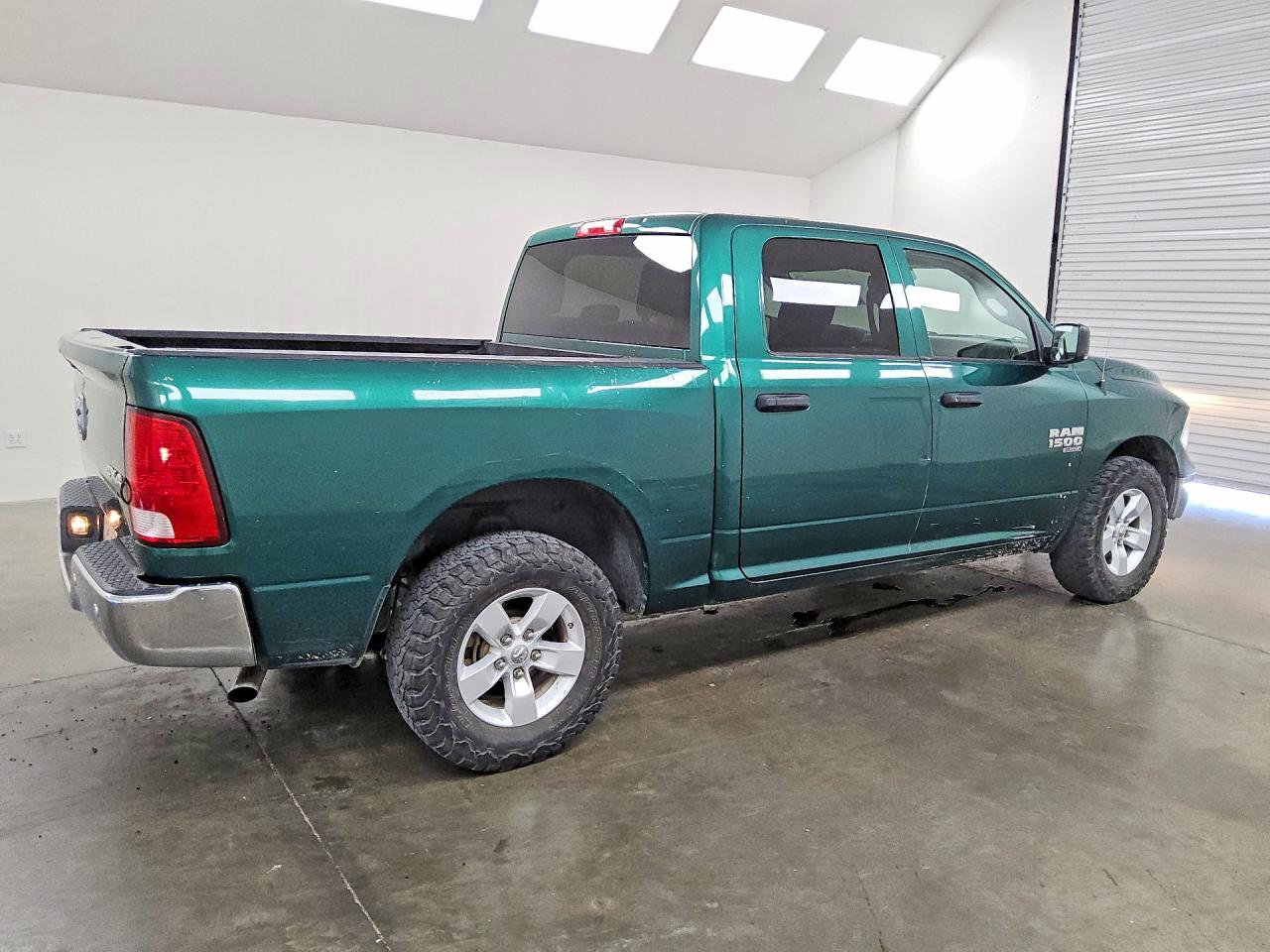 2021 RAM 1500 CLASSIC TRADESMAN — снимка 3