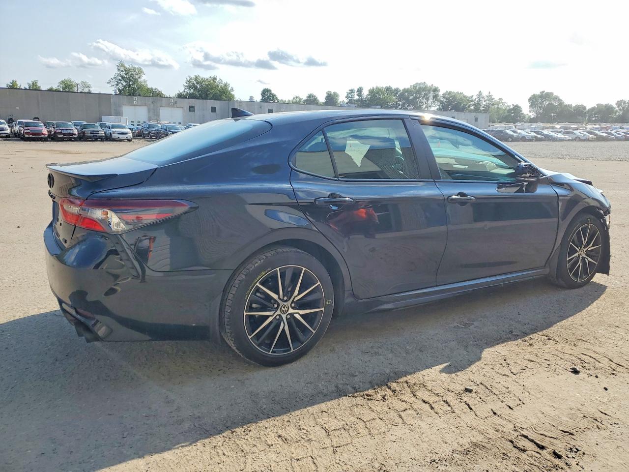 2023 TOYOTA CAMRY SE — снимка 3