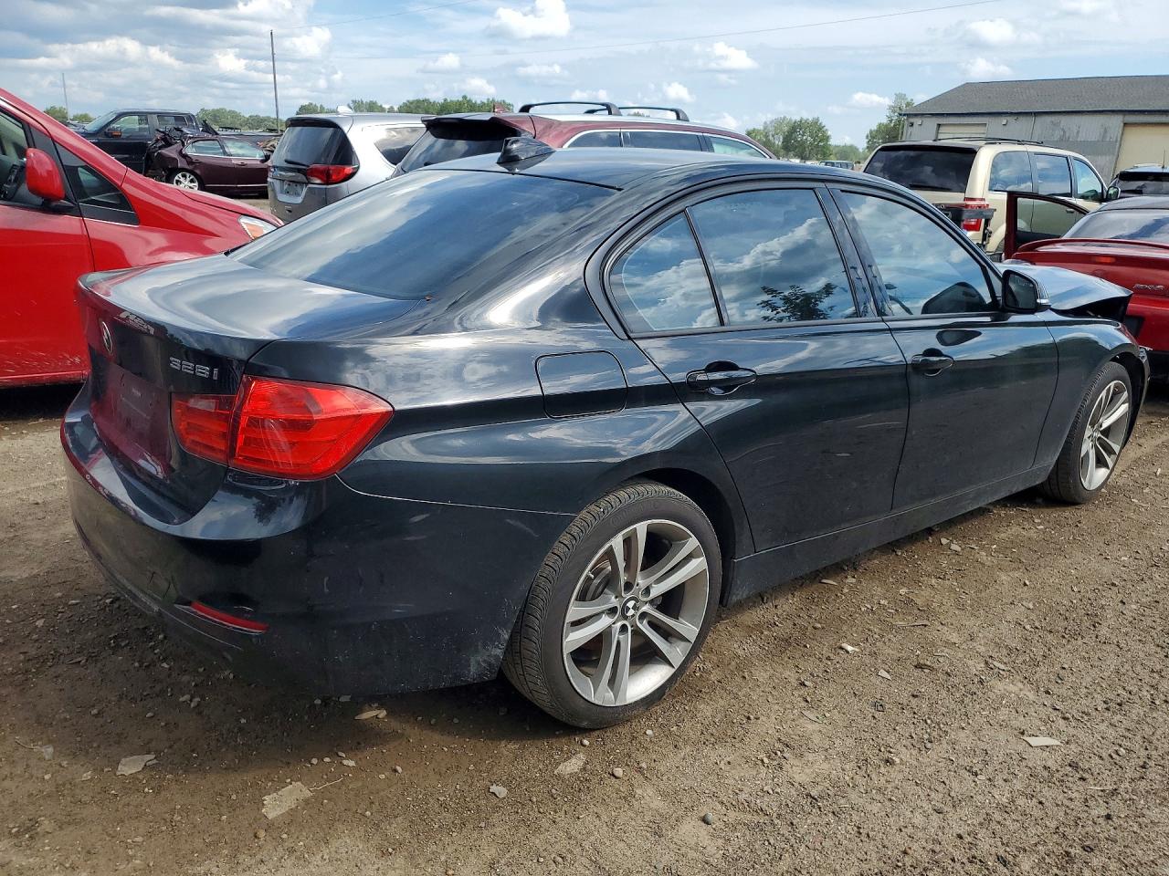 2013 BMW 328 XI — снимка 3