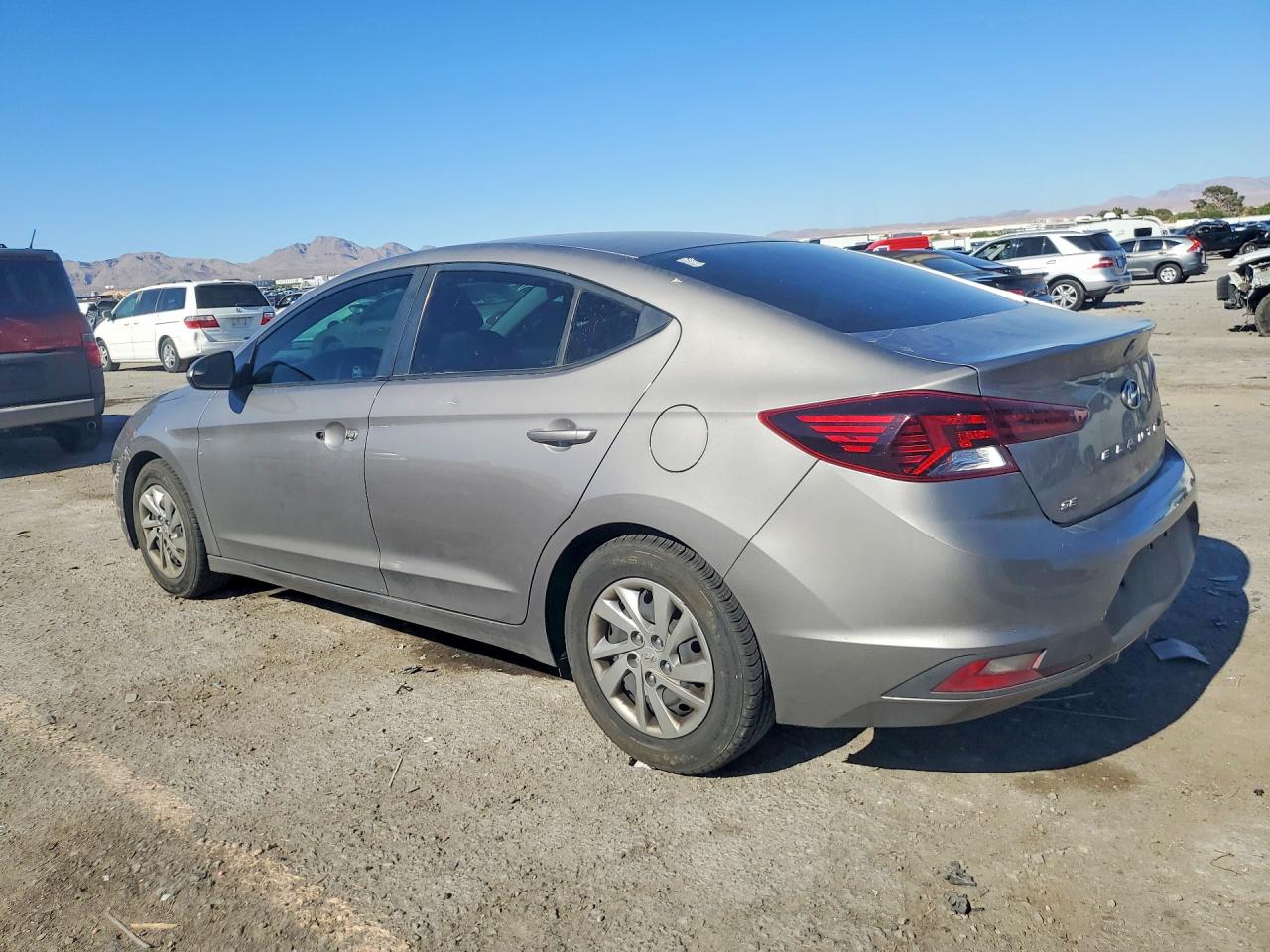 2020 HYUNDAI ELANTRA SE — снимка 2