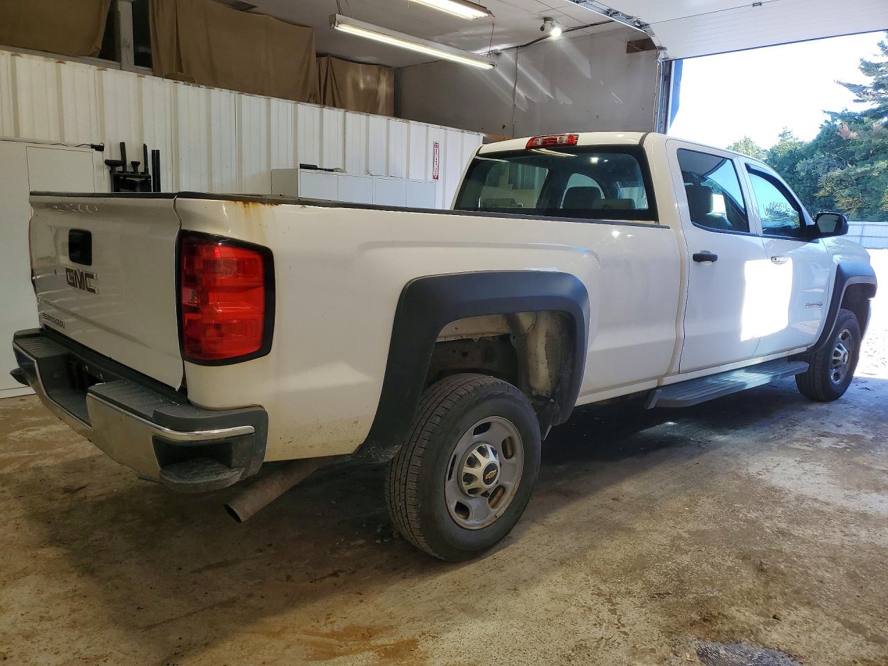 2015 CHEVROLET SILVERADO C2500 HEAVY DUTY — снимка 3