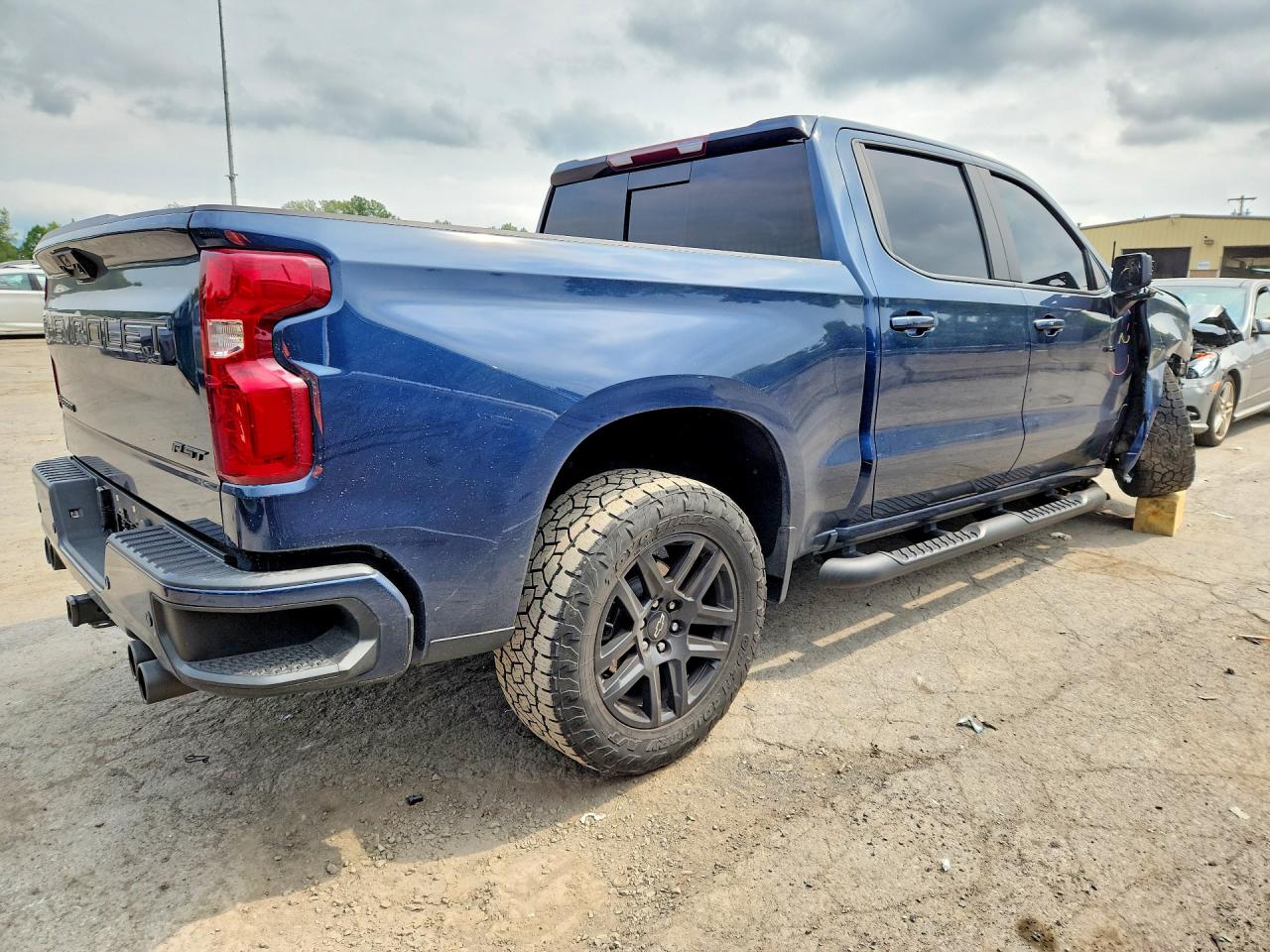 2023 CHEVROLET SILVERADO K1500 RST — снимка 3