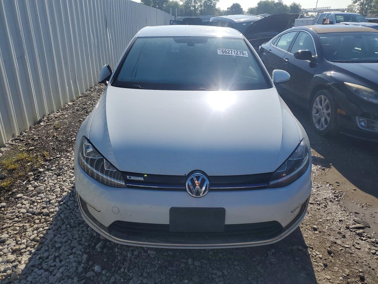 2017 VOLKSWAGEN E-GOLF SE — снимка 5