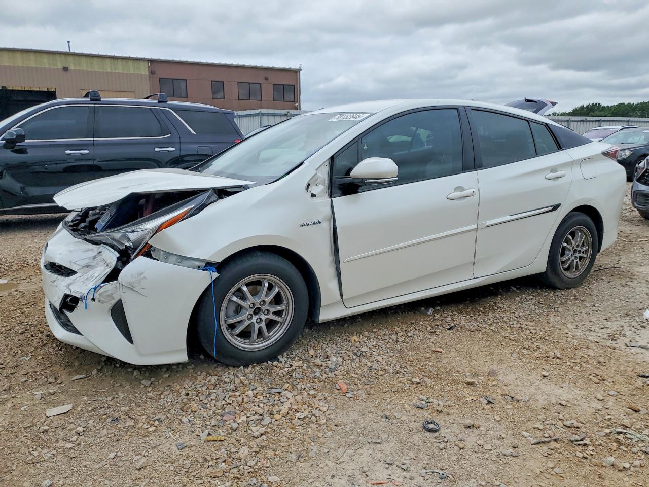 2016 TOYOTA PRIUS FOUR