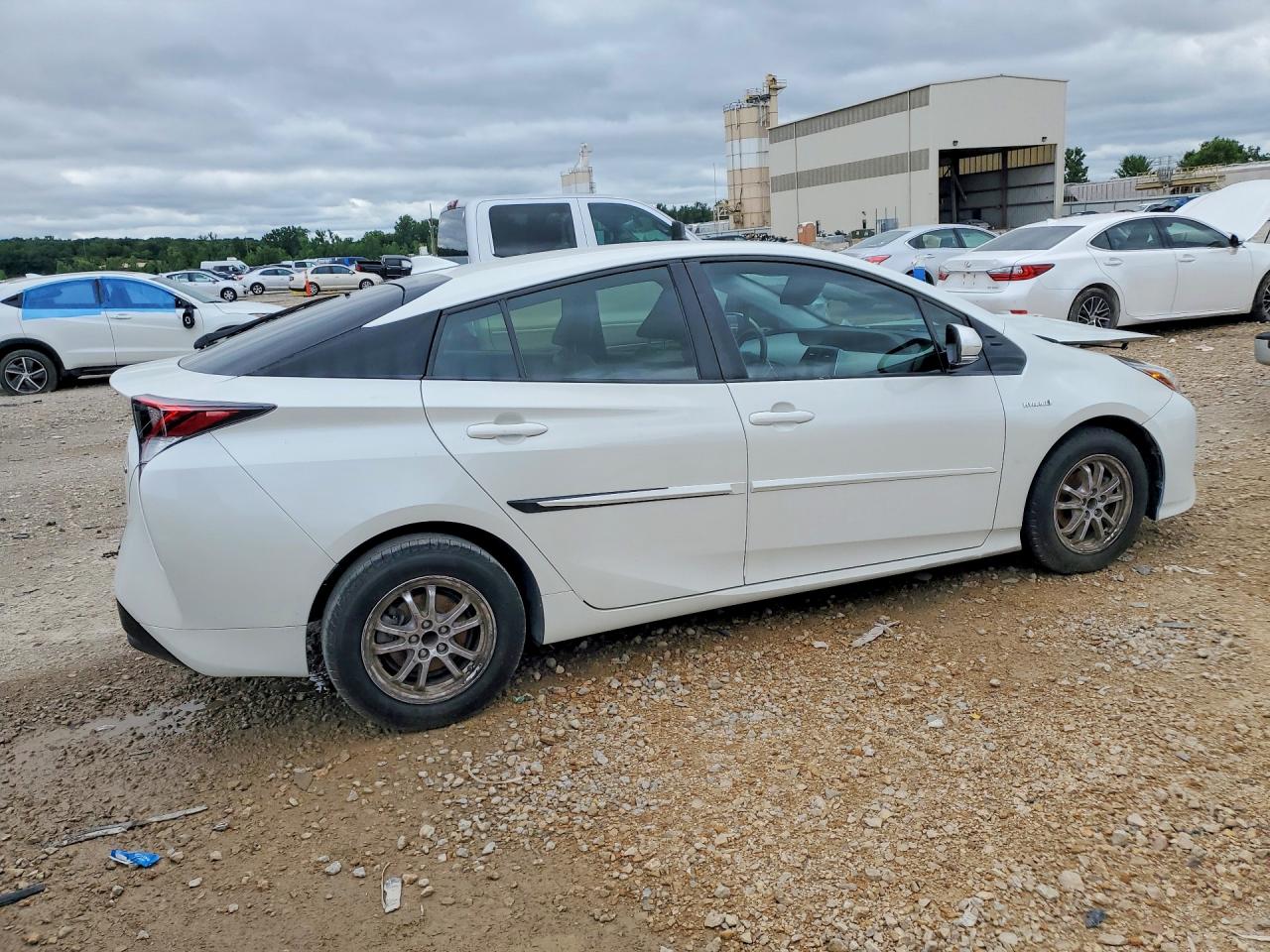 2016 TOYOTA PRIUS FOUR — снимка 3