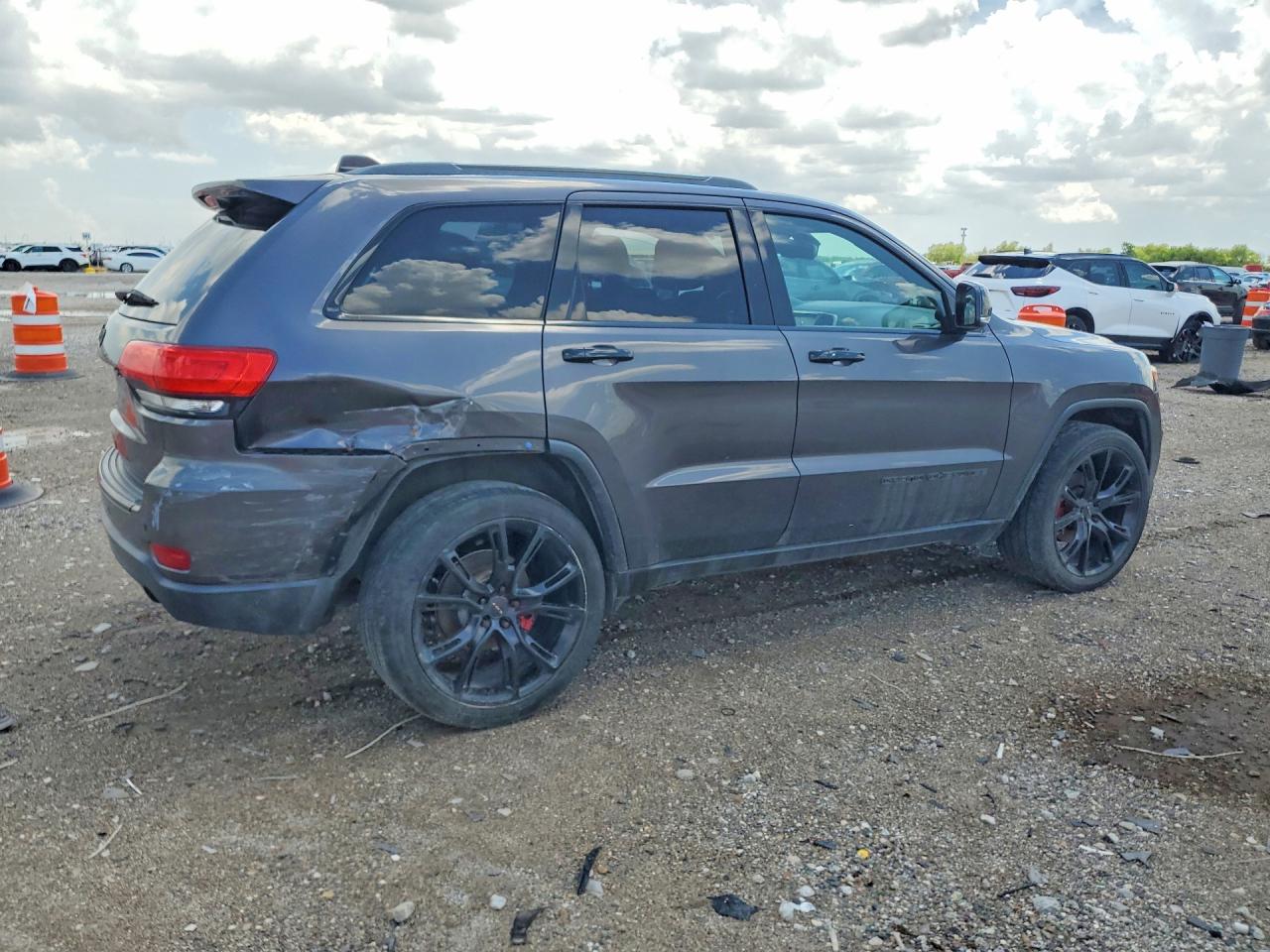 2015 JEEP GRAND CHEROKEE LIMITED — снимка 3