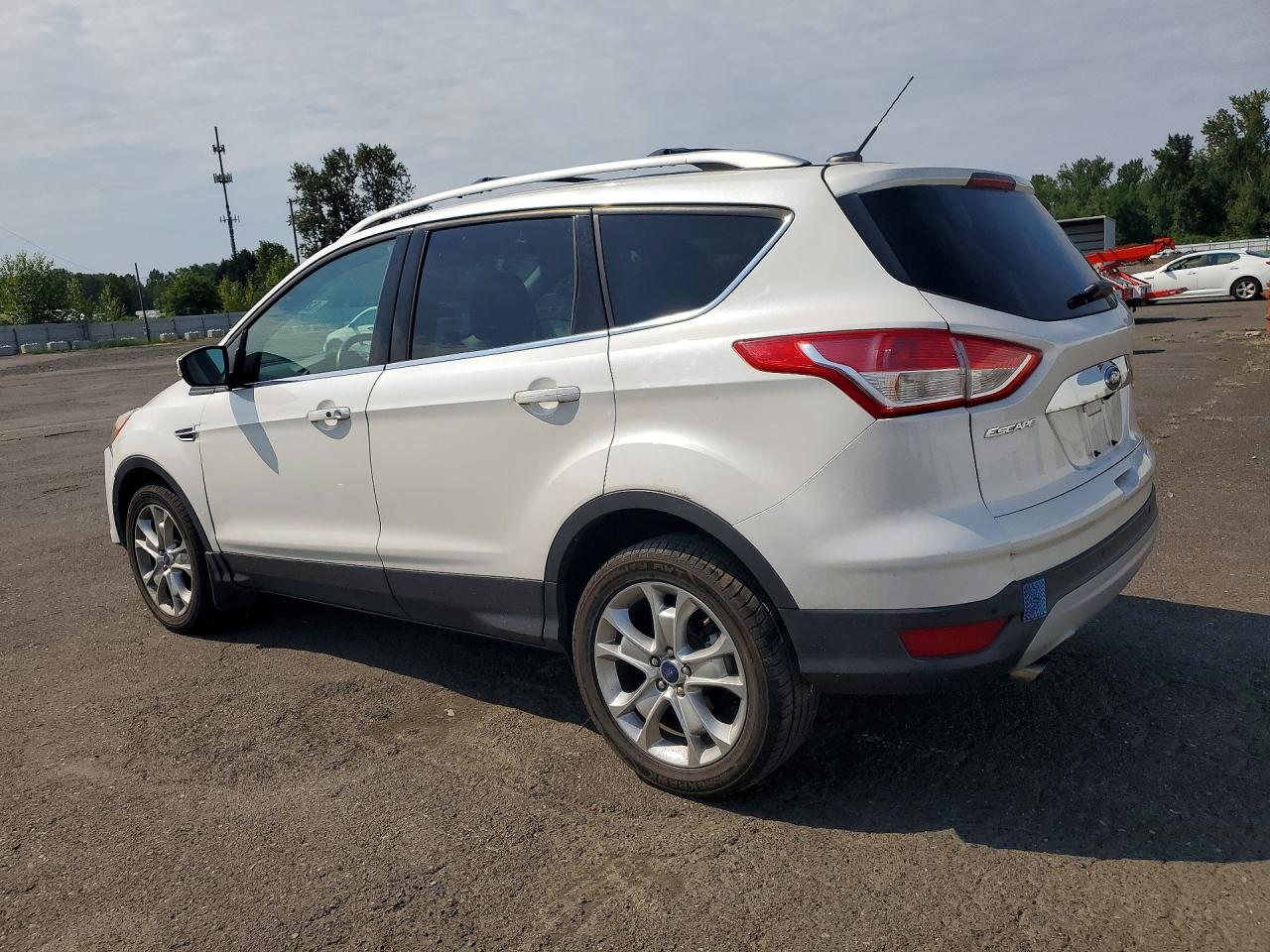 2015 FORD ESCAPE TITANIUM — снимка 2