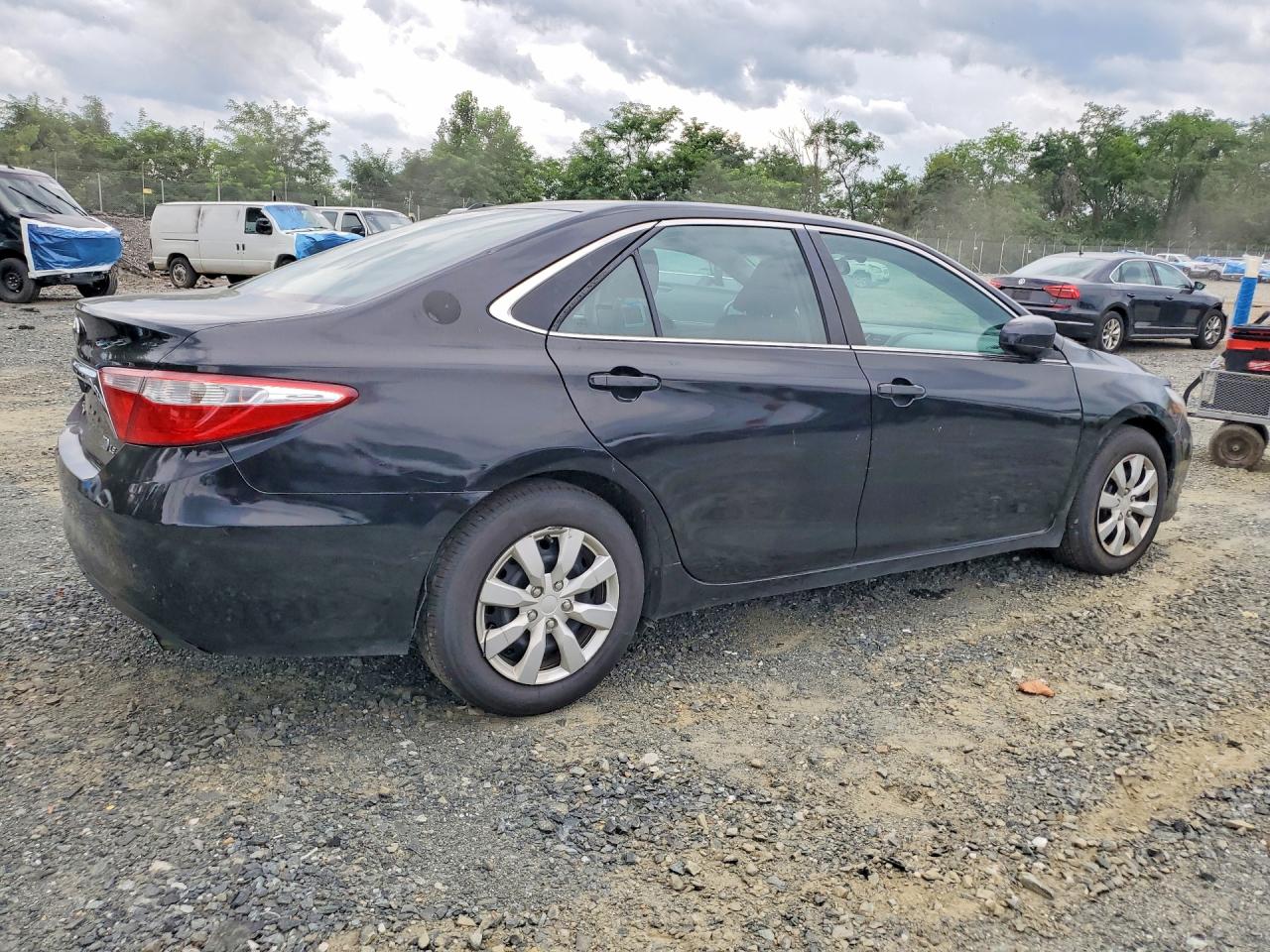 2015 TOYOTA CAMRY HYBRID LE — снимка 3