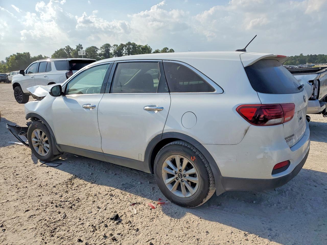 2019 KIA SORENTO L — снимка 2