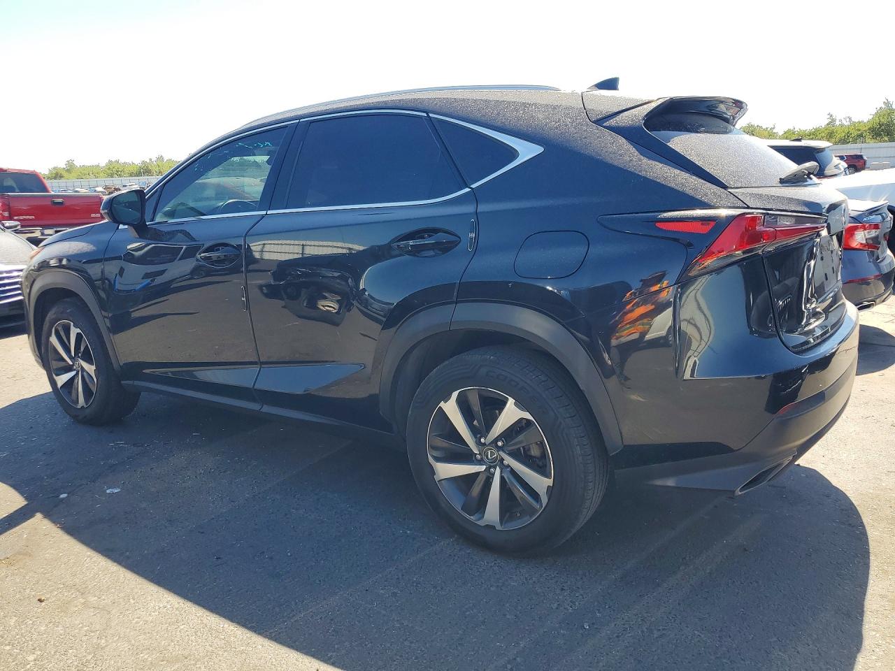 2020 LEXUS NX 300 — снимка 2