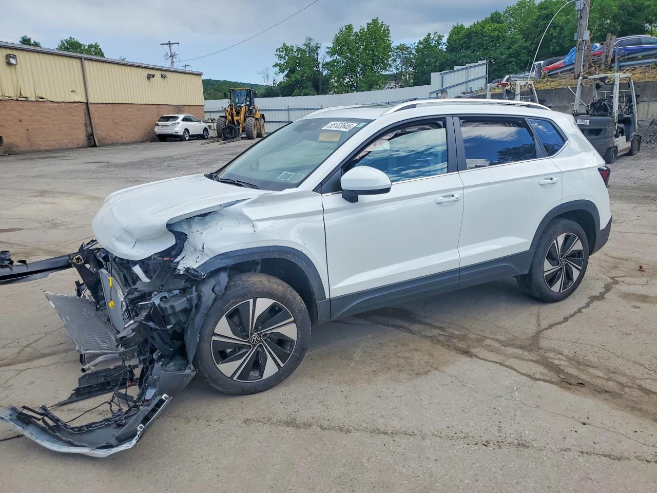 2025 VOLKSWAGEN TAOS SE