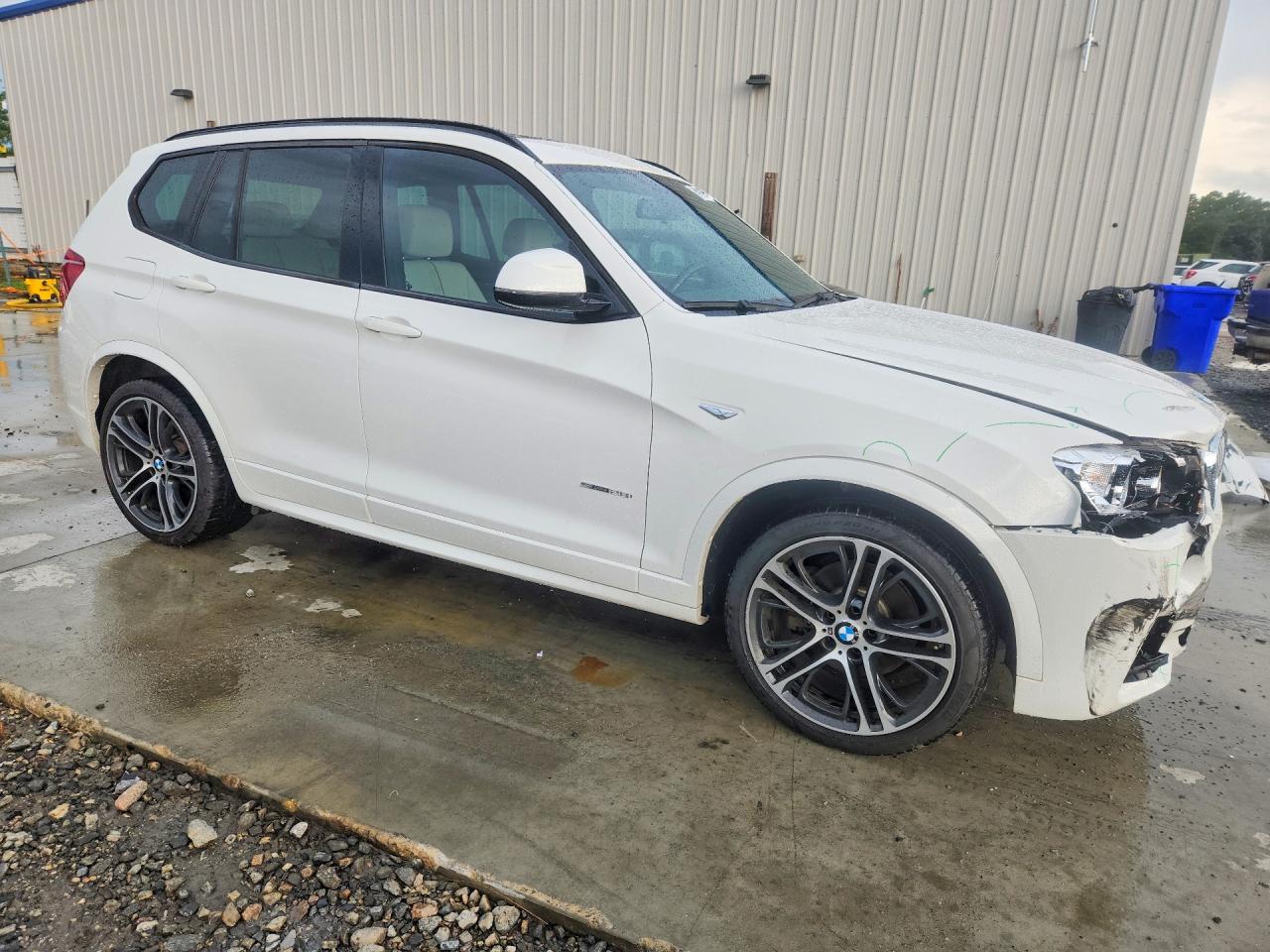 2017 BMW X3 SDRIVE28I — снимка 4
