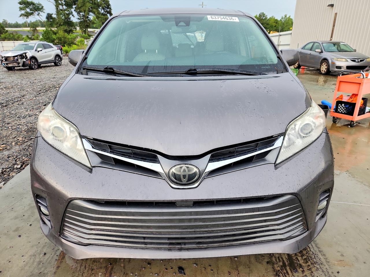 2018 TOYOTA SIENNA XLE 8-PASSENGER — снимка 5