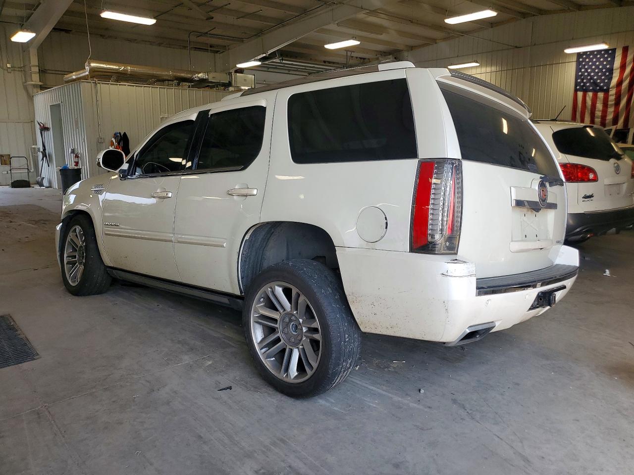 2014 CADILLAC ESCALADE PREMIUM — снимка 2