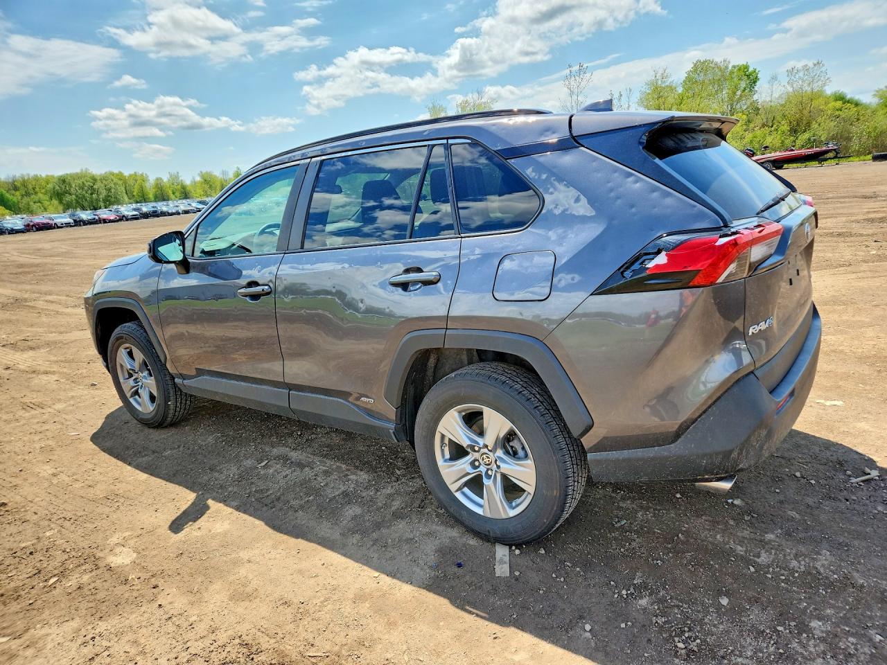 2022 TOYOTA RAV4 LE — снимка 2