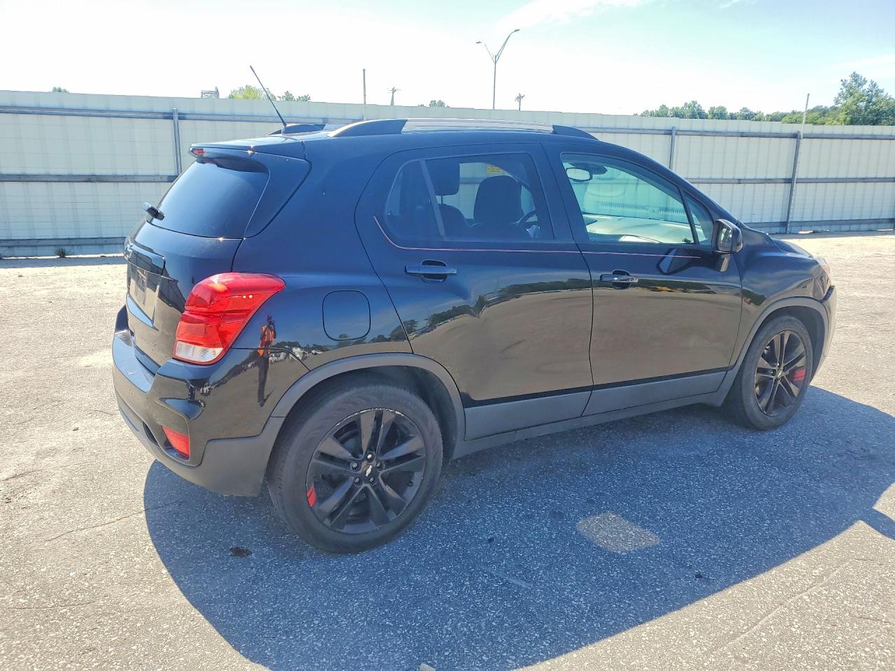 2020 CHEVROLET TRAX 1LT — снимка 3