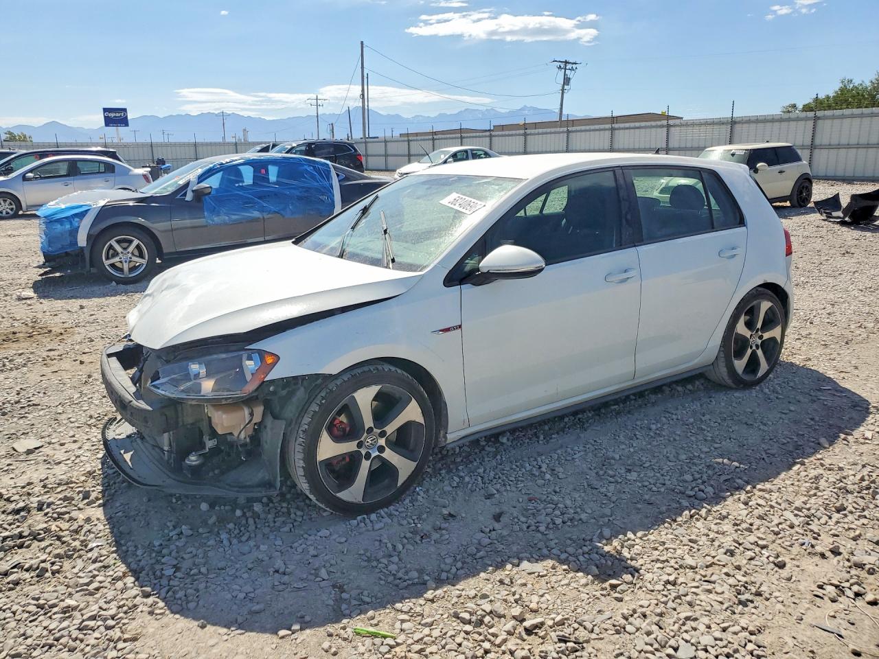2017 VOLKSWAGEN GTI S