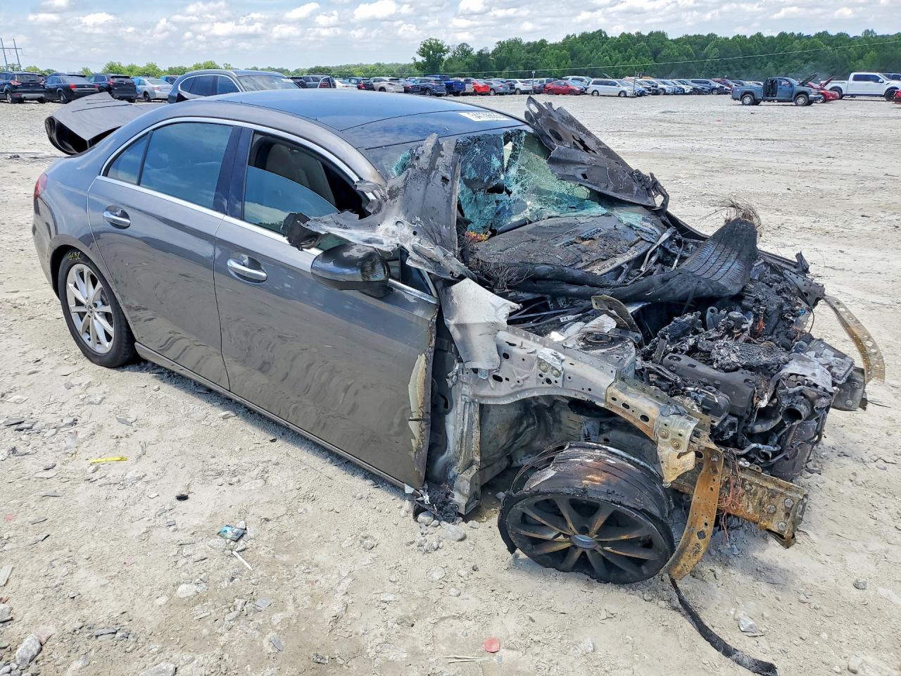 2019 MERCEDES-BENZ A 220 4MATIC — снимка 4