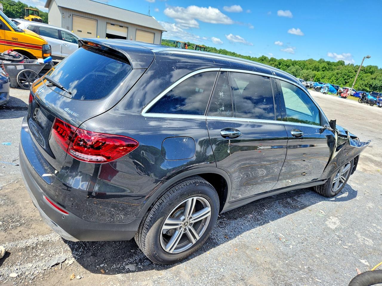2021 MERCEDES-BENZ GLC 300 4MATIC — снимка 3