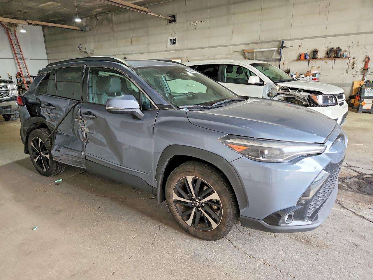 2024 TOYOTA COROLLA CROSS HYBRID XSE — снимка 4