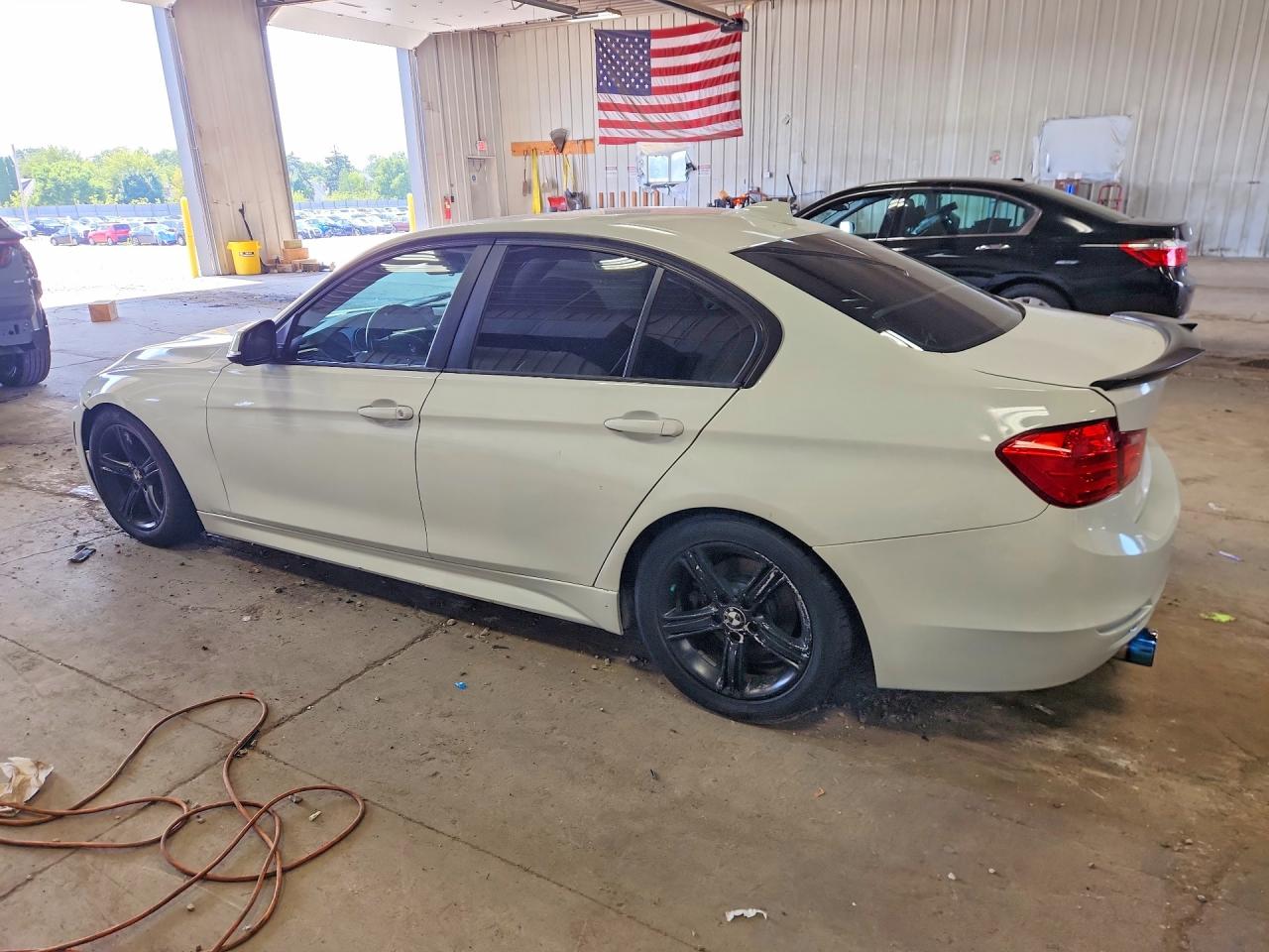 2013 BMW 328 XI — снимка 2