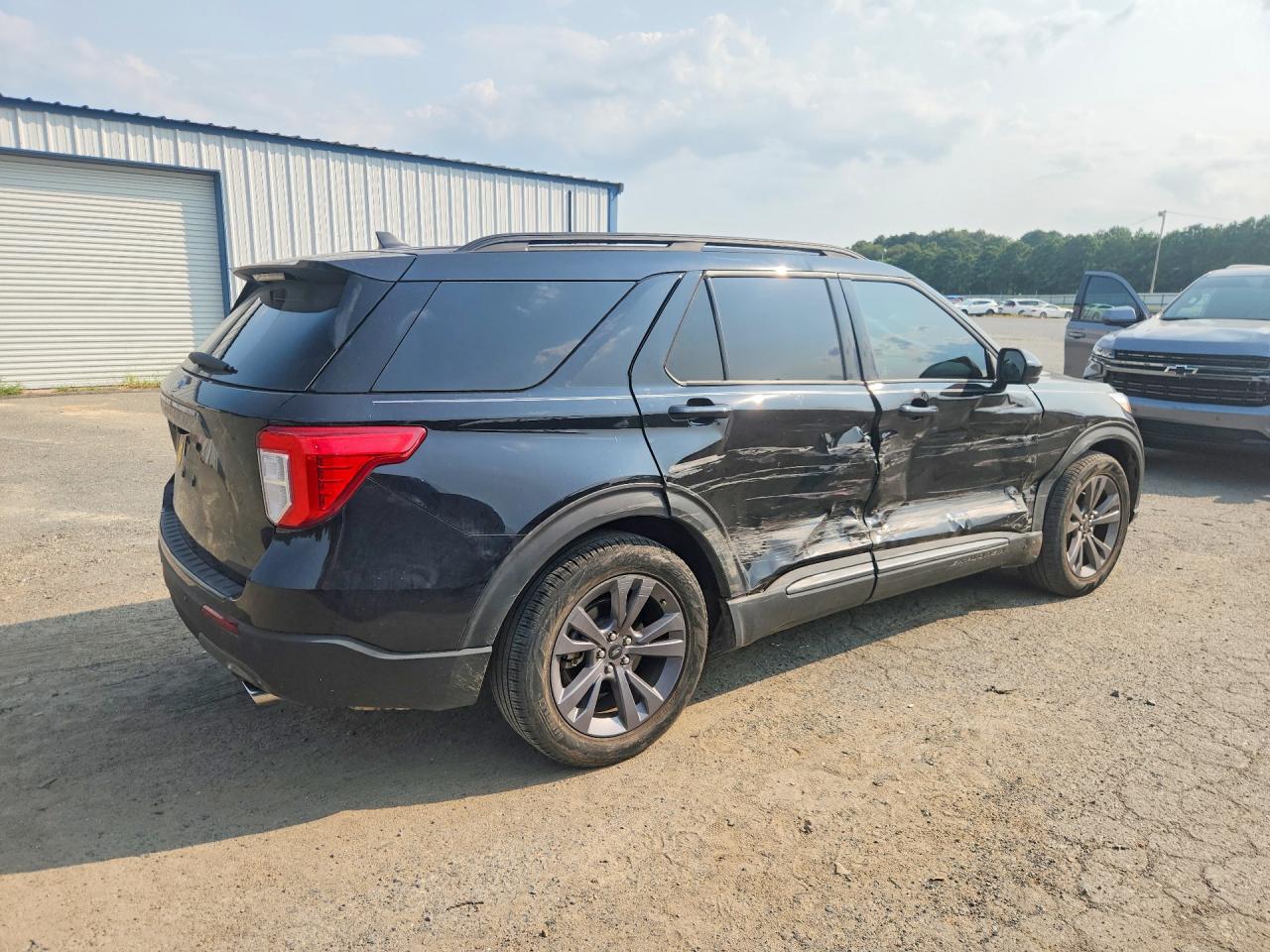 2023 FORD EXPLORER XLT — снимка 3