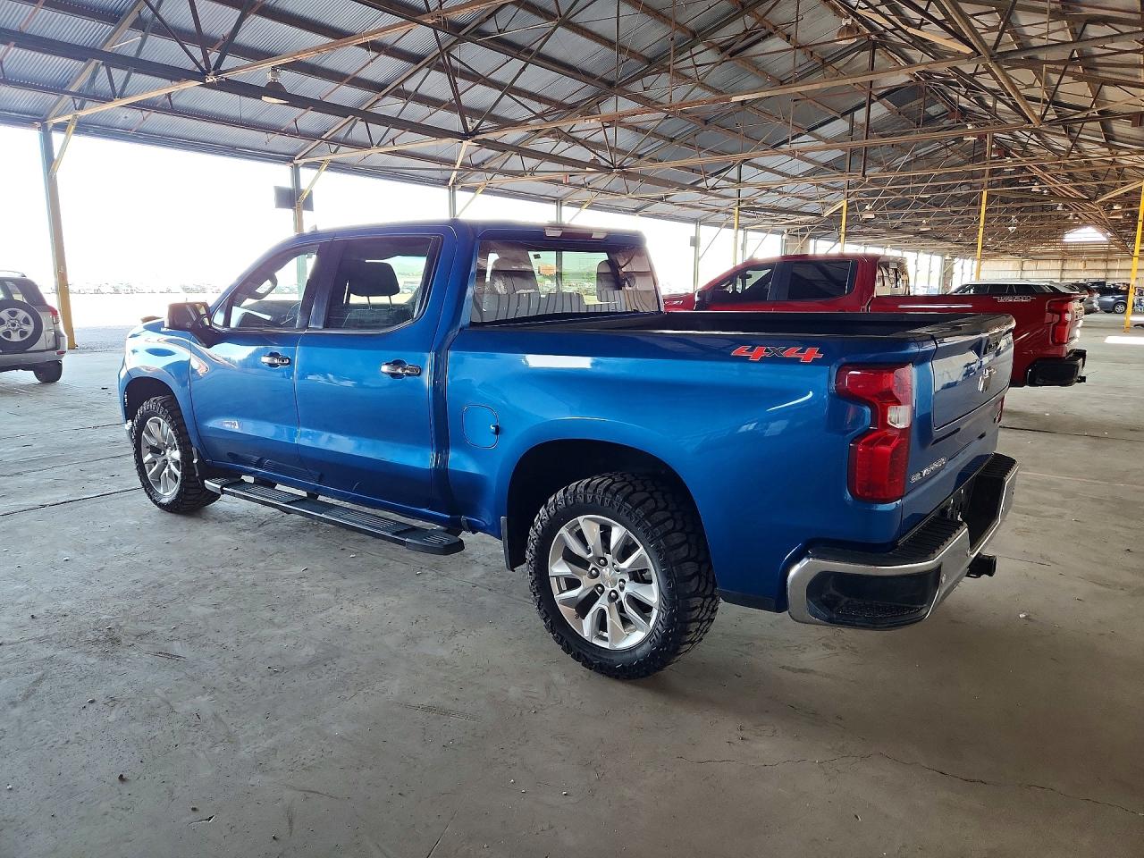 2025 CHEVROLET SILVERADO K1500 LTZ — снимка 2