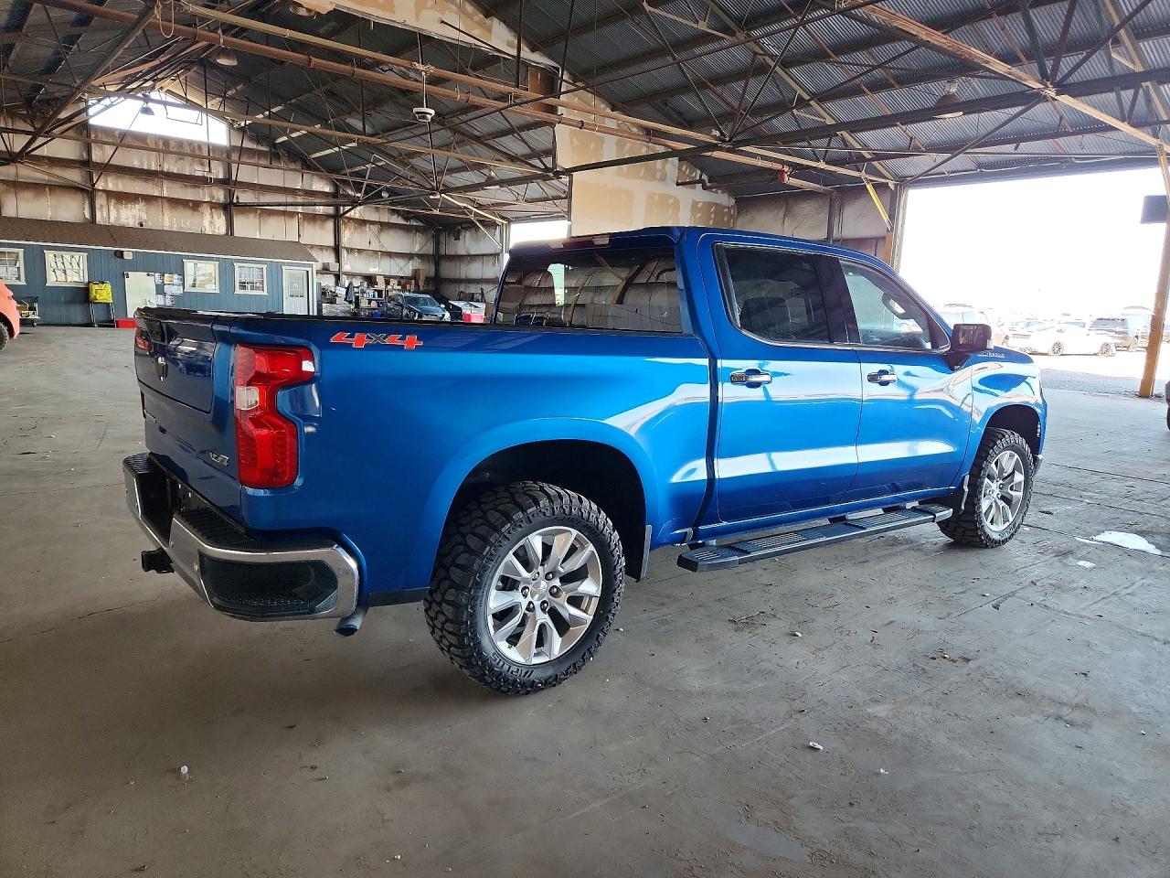 2025 CHEVROLET SILVERADO K1500 LTZ — снимка 3
