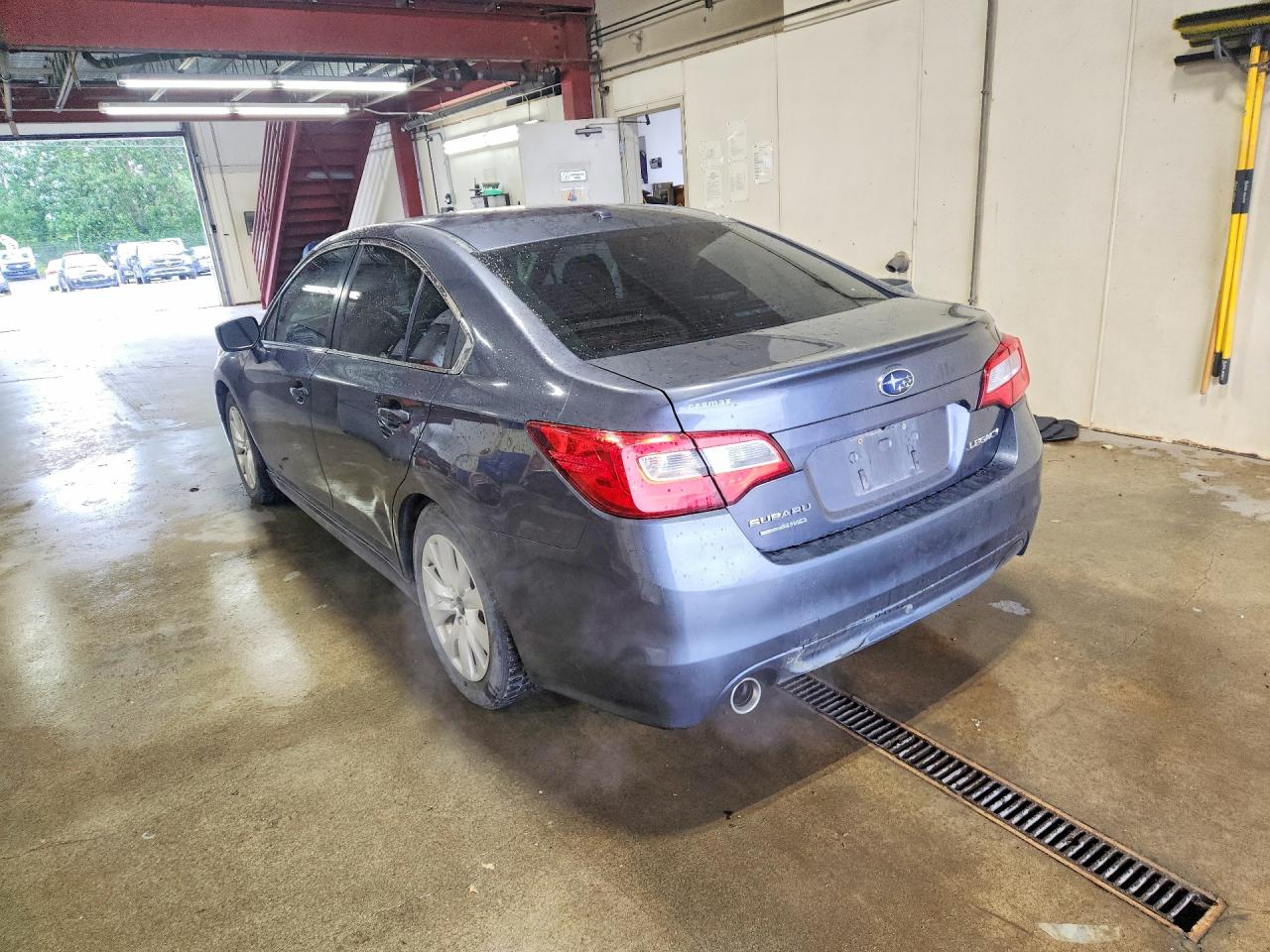 2015 SUBARU LEGACY 2.5I PREMIUM — снимка 2
