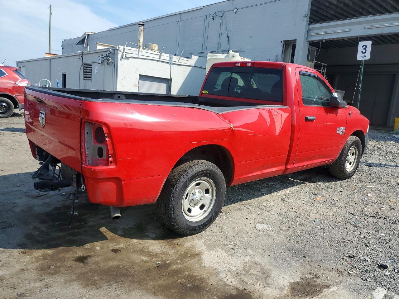 2021 RAM 1500 CLASSIC TRADESMAN — снимка 3