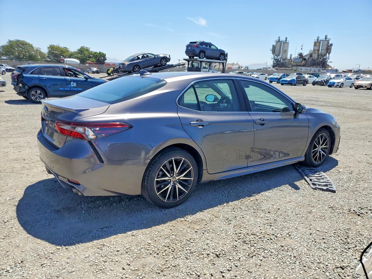 2023 TOYOTA CAMRY SE — снимка 3