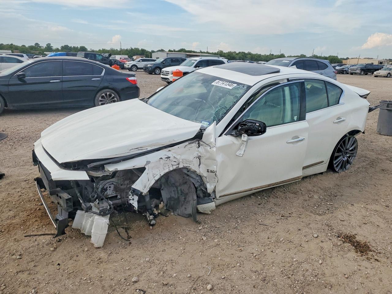 2017 INFINITI Q50 RED SPORT 400