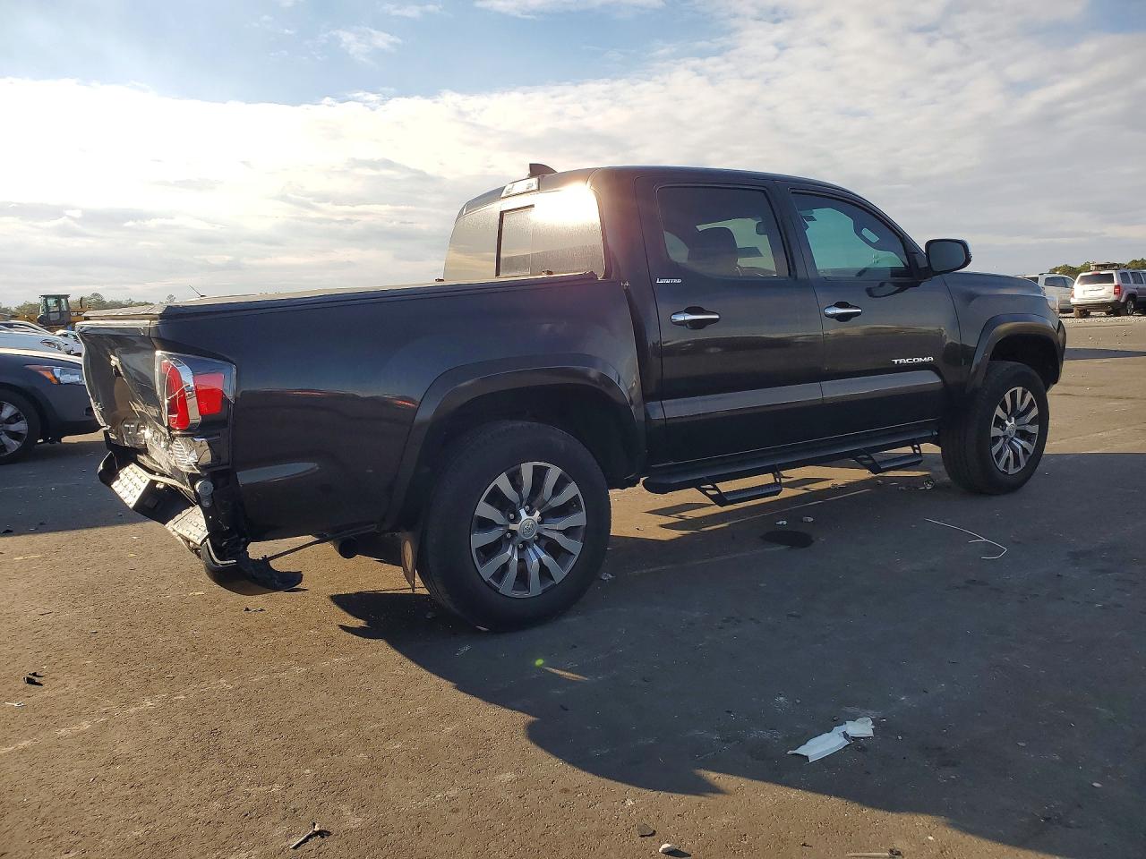 2021 TOYOTA TACOMA LIMITED — снимка 3