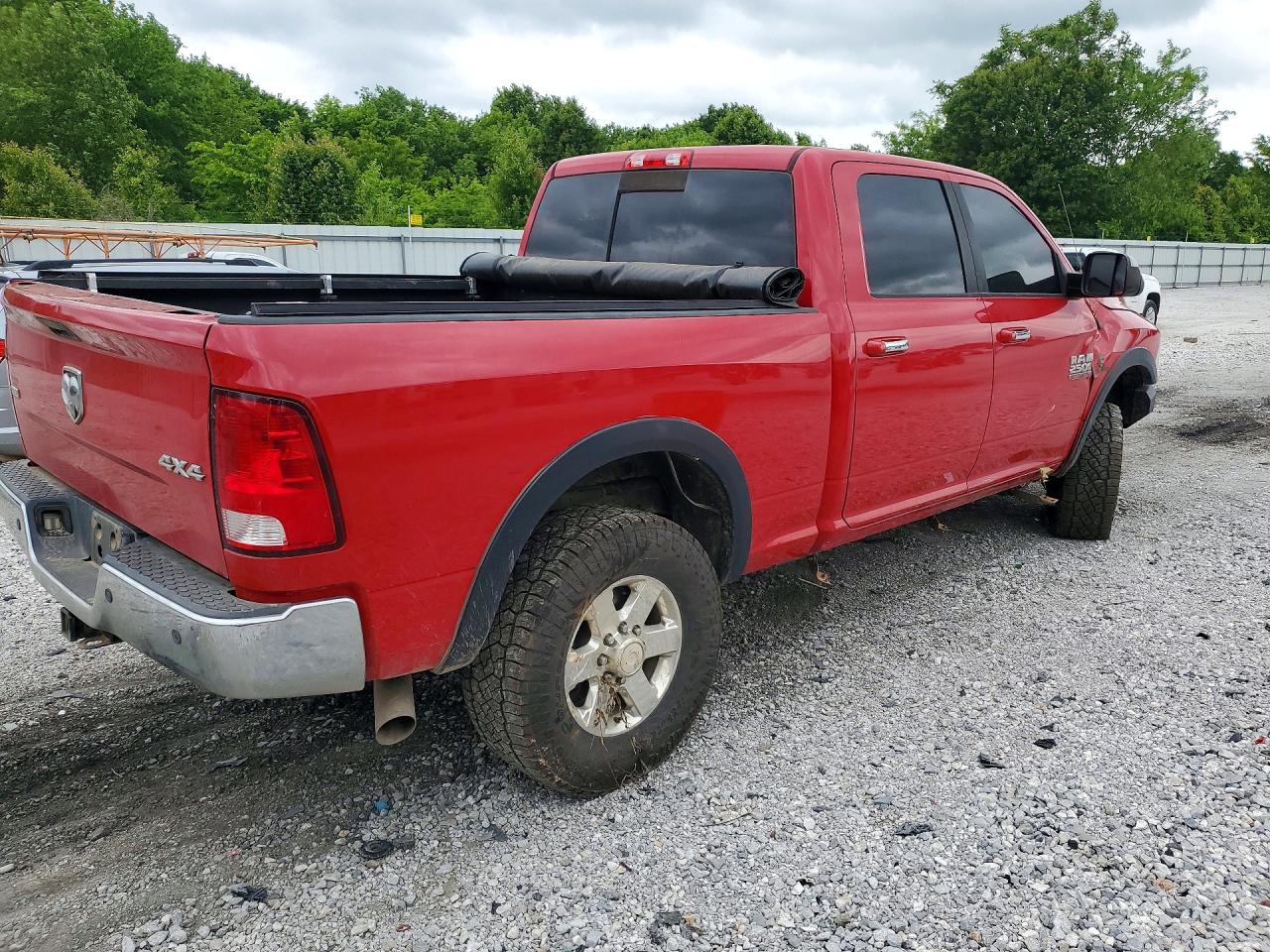 2015 RAM 2500 SLT — снимка 3