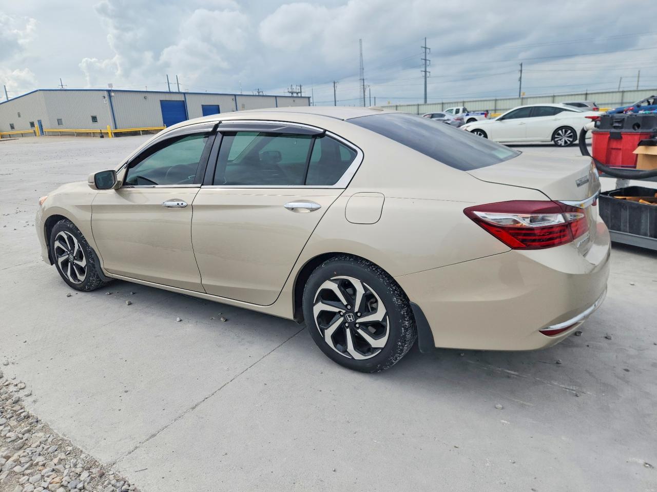 2016 HONDA ACCORD EX — снимка 2