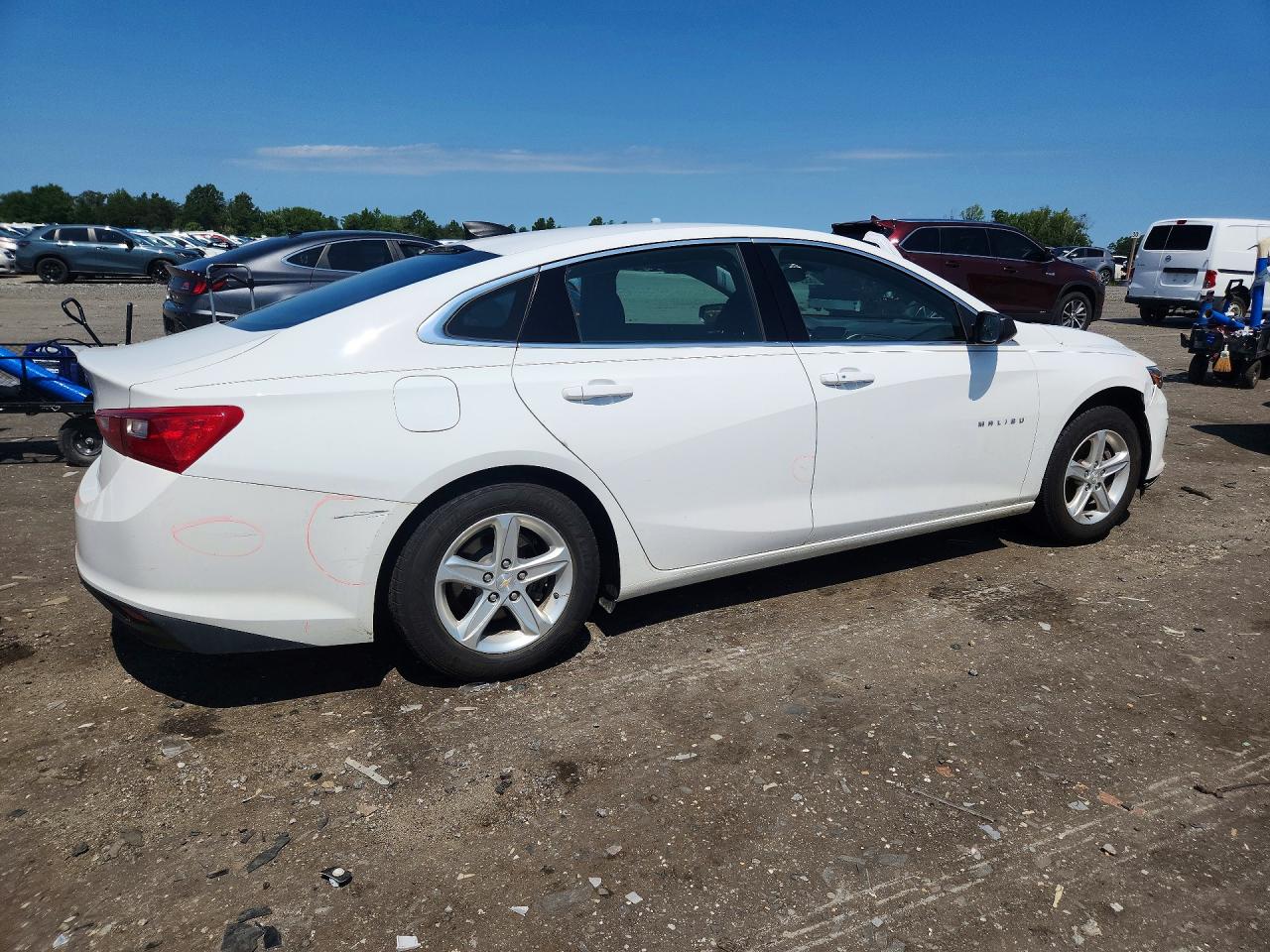 2022 CHEVROLET MALIBU LS — снимка 3
