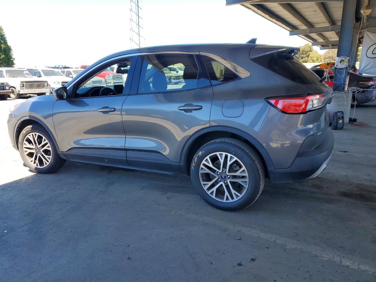 2022 FORD ESCAPE SEL — снимка 2