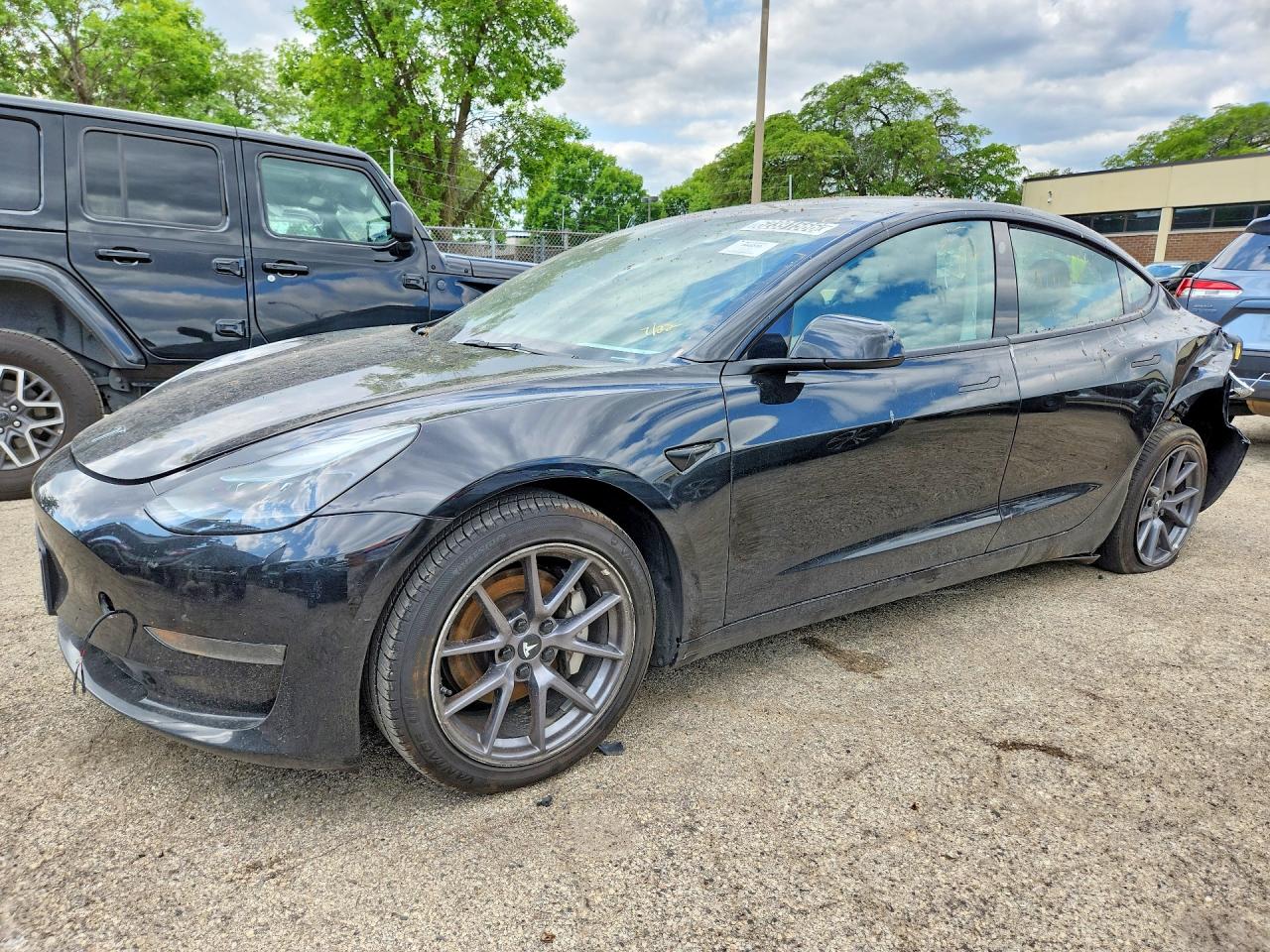 2022 TESLA MODEL 3