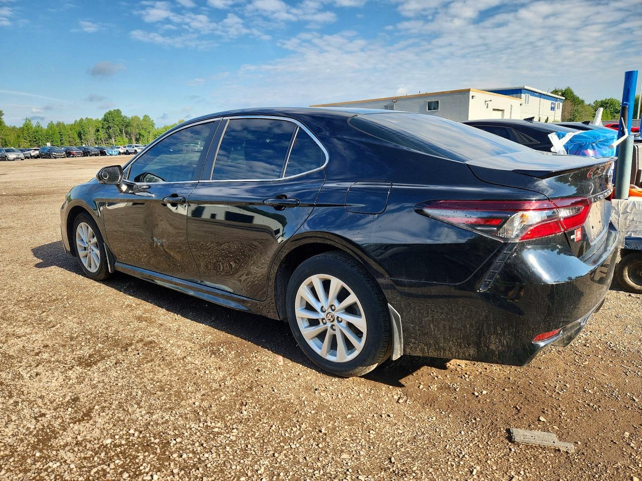 2024 TOYOTA CAMRY SE — снимка 2