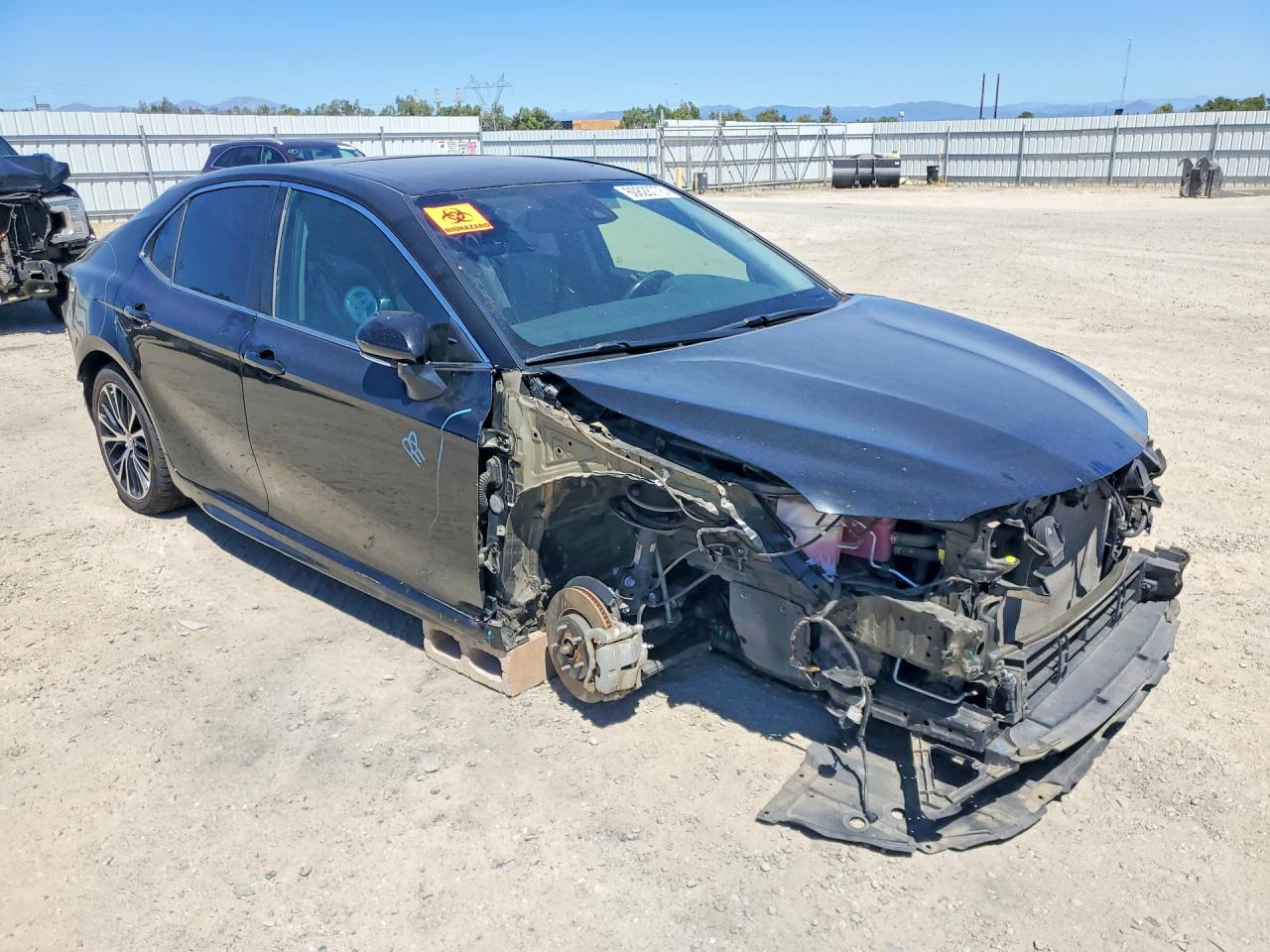 2019 TOYOTA CAMRY HYBRID SE — снимка 4