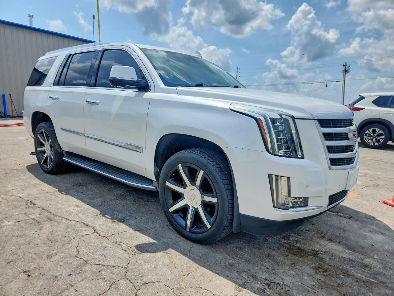 2016 CADILLAC ESCALADE LUXURY — снимка 4