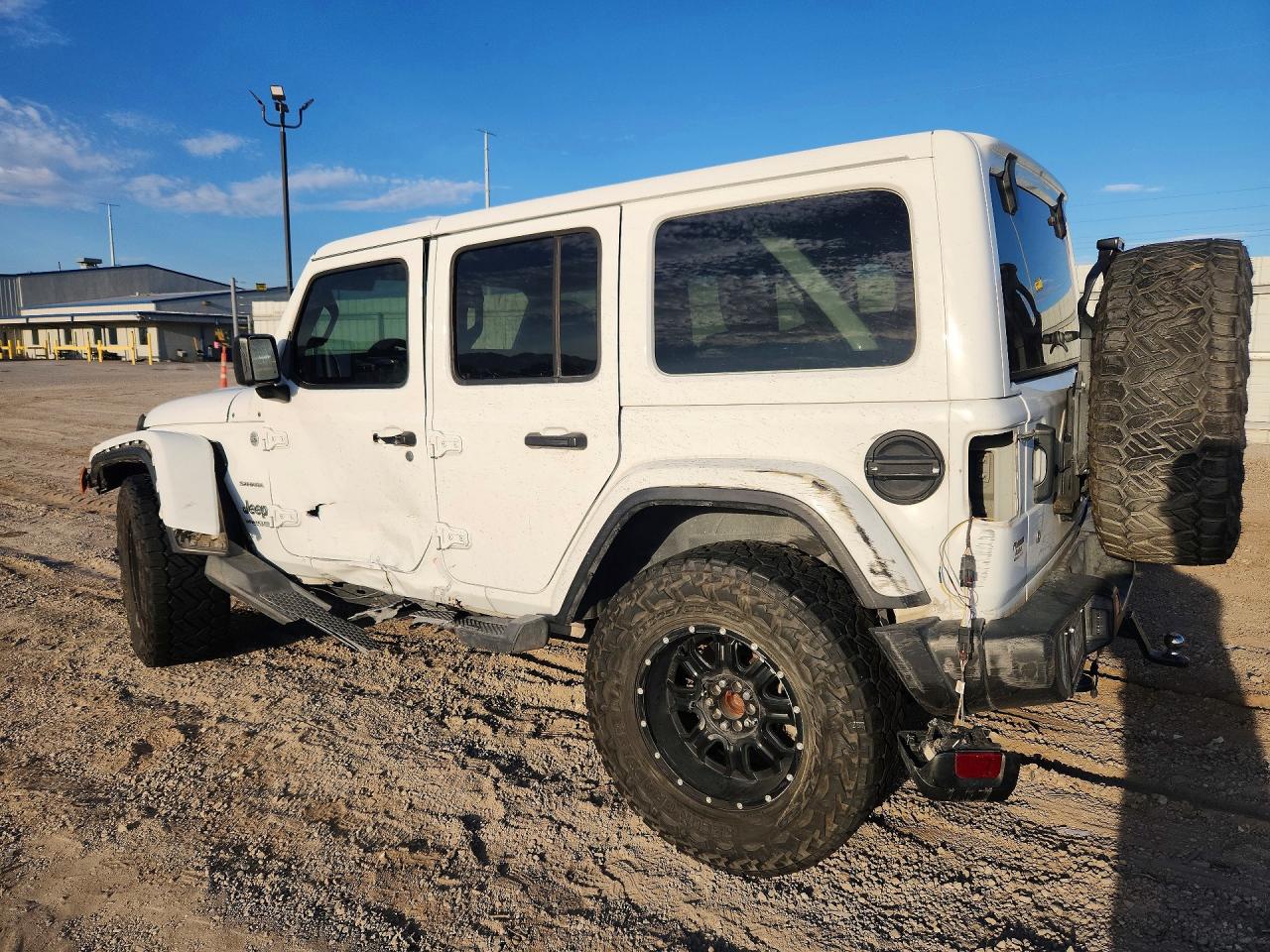 2019 JEEP WRANGLER UNLIMITED SAHARA — снимка 2