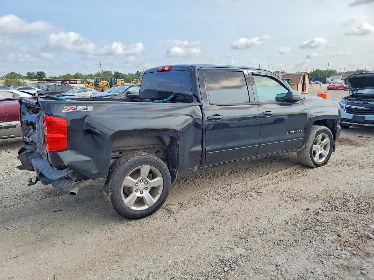 2017 CHEVROLET SILVERADO K1500 LT — снимка 3