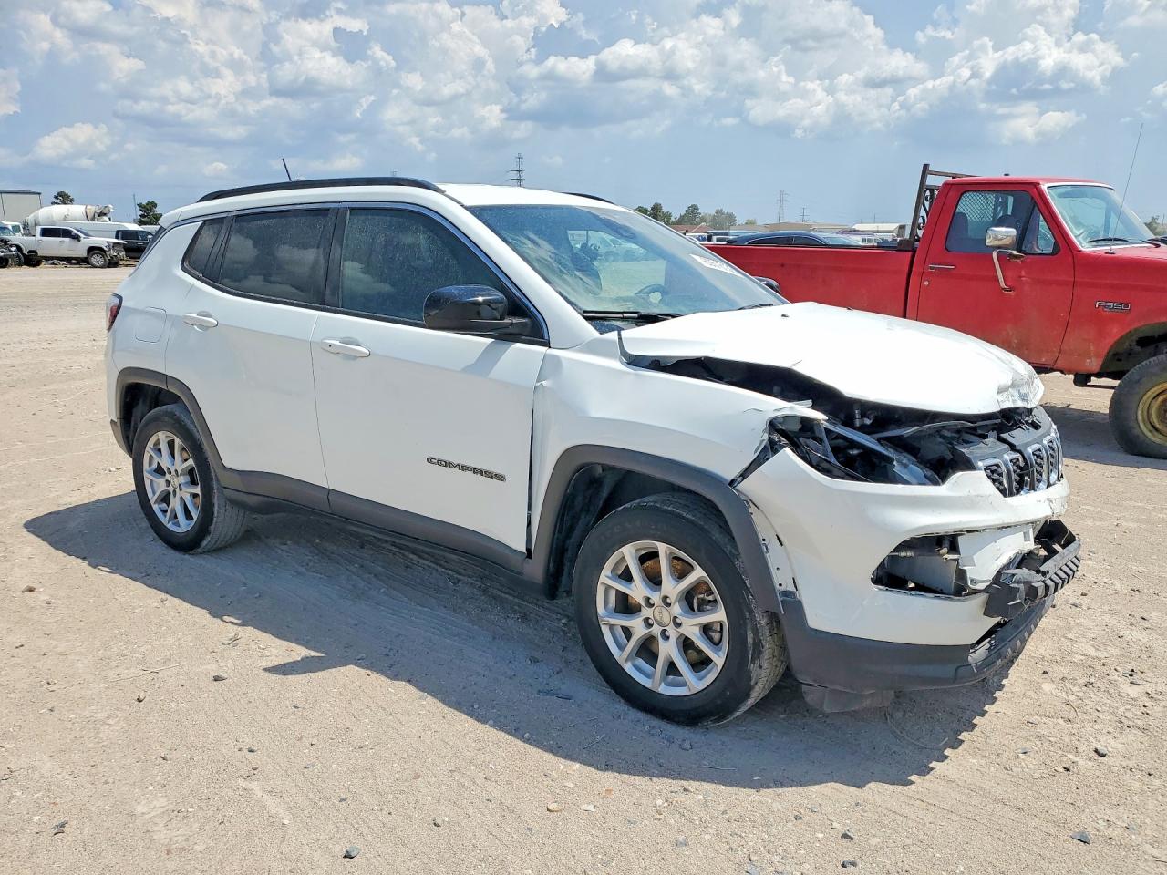 2025 JEEP COMPASS LATITUDE — снимка 4