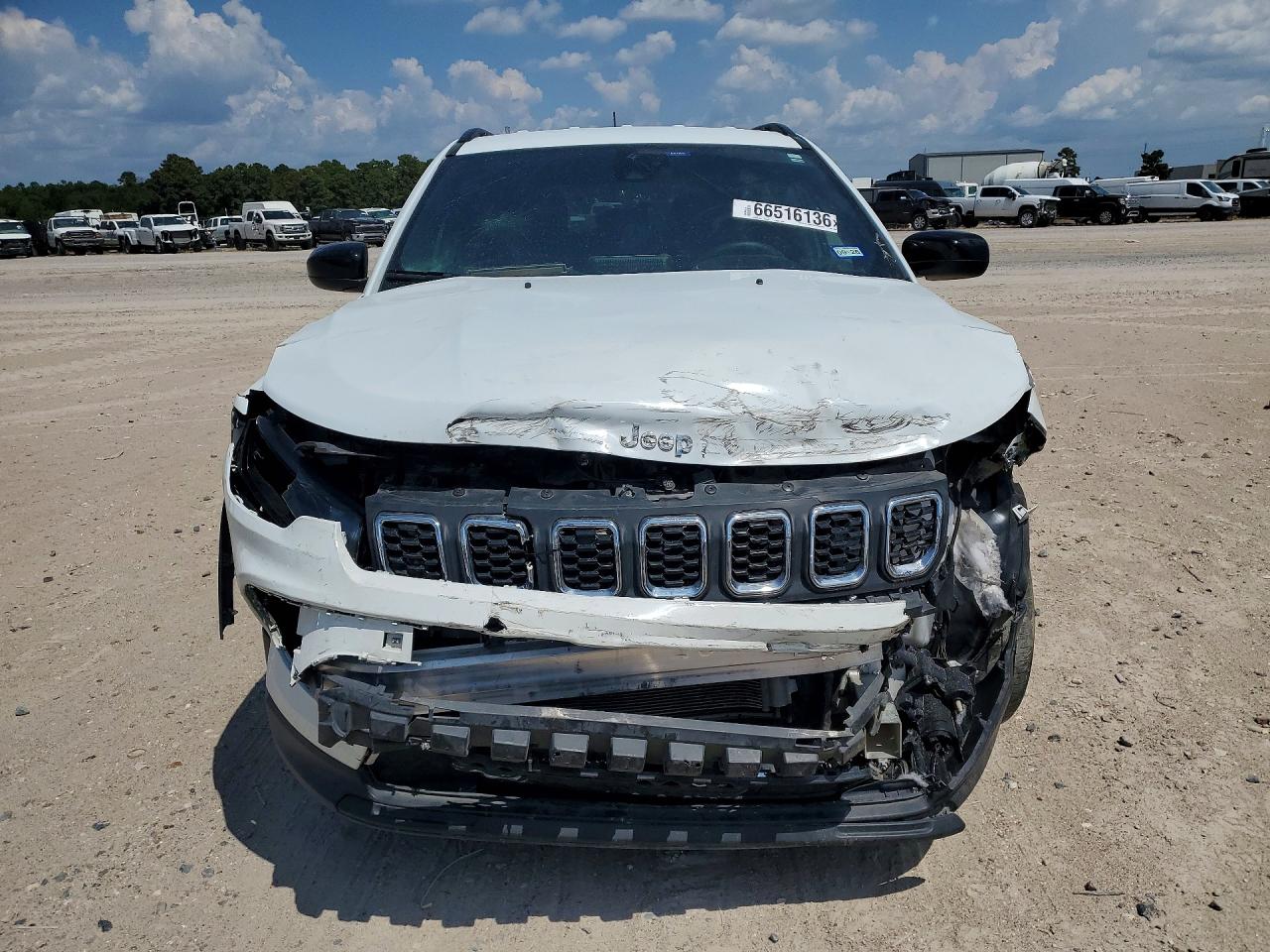 2025 JEEP COMPASS LATITUDE — снимка 5