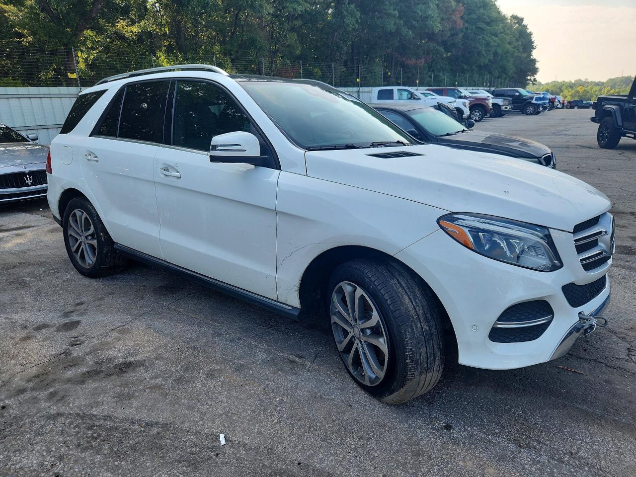 2017 MERCEDES-BENZ GLE 350 4MATIC — снимка 4