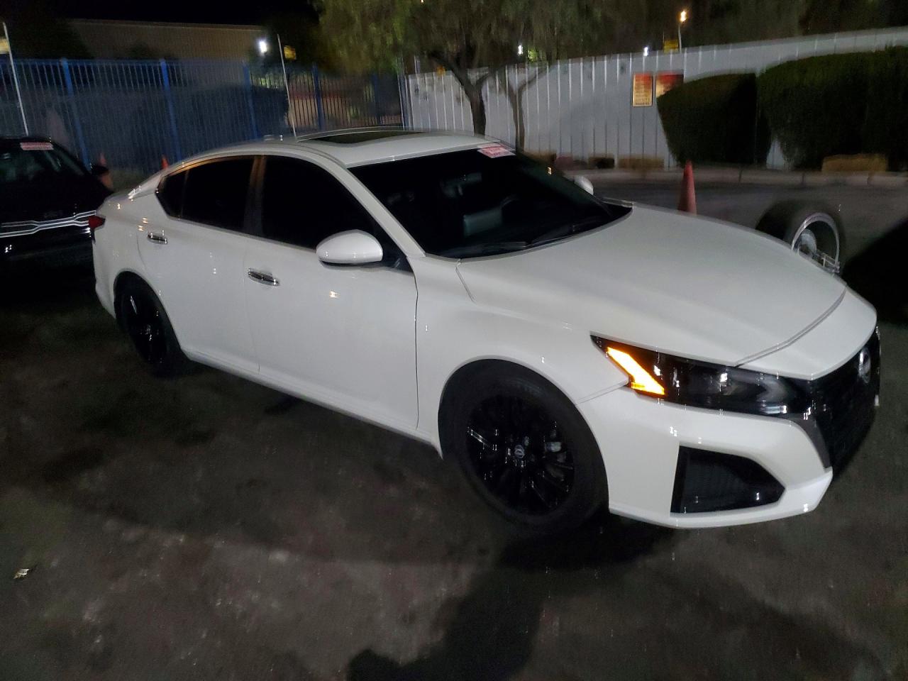 2025 NISSAN ALTIMA SV — снимка 4