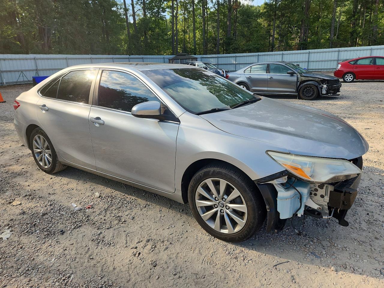 2015 TOYOTA CAMRY XLE — снимка 4